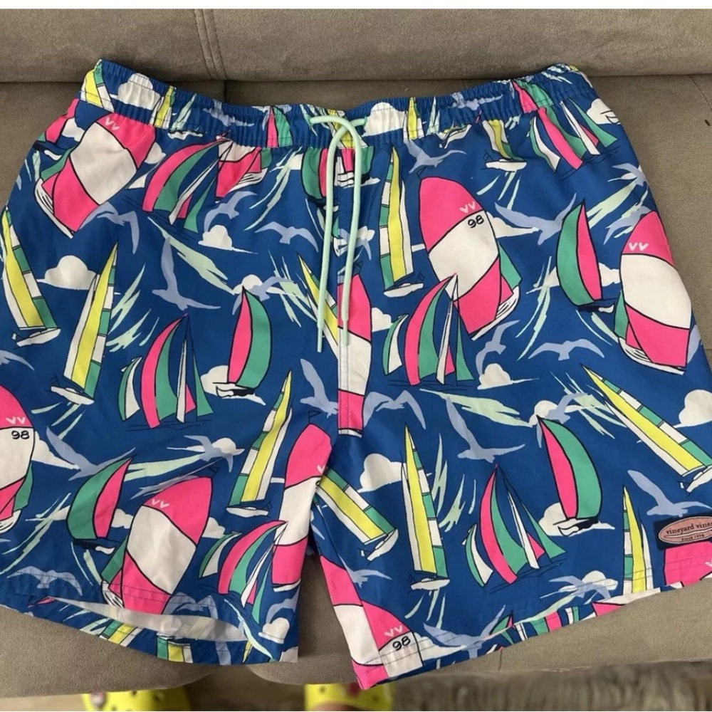Vineyard Vines Sailboat Swim Shorts - Blue